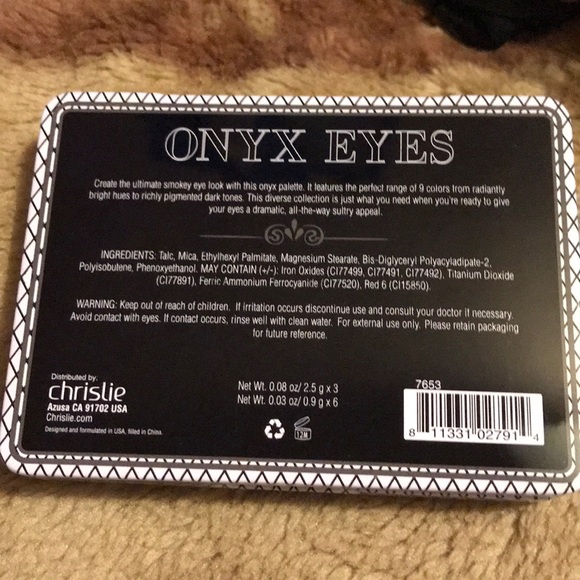 Measurable difference onyx eyes shadow - Picture 4 of 4